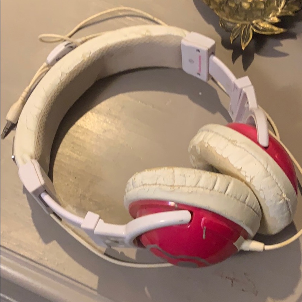 Used skullcandy headphones